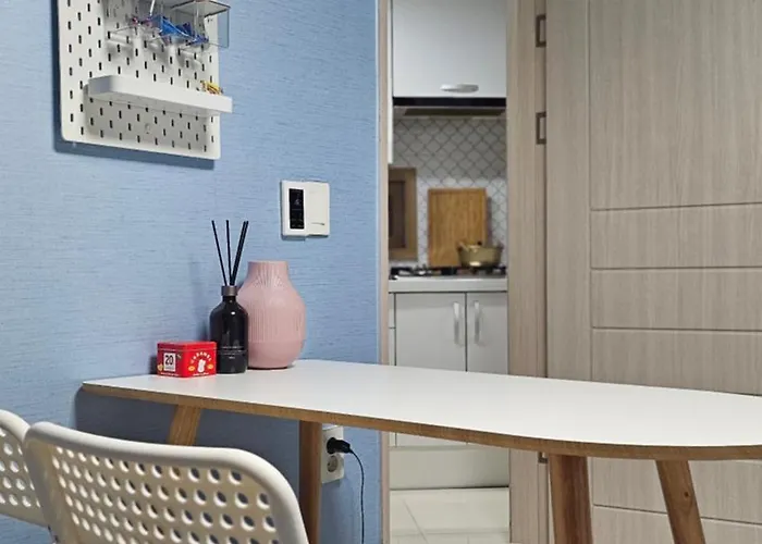 2room And Near Station House